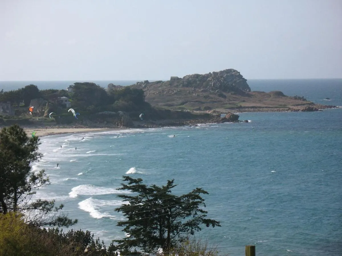 Holiday home Hoilday Apartment Sea View, Plougasnou France